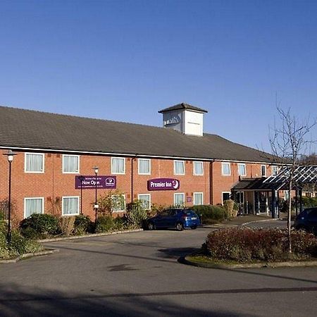 Premier Inn 폰티풀 외부 사진